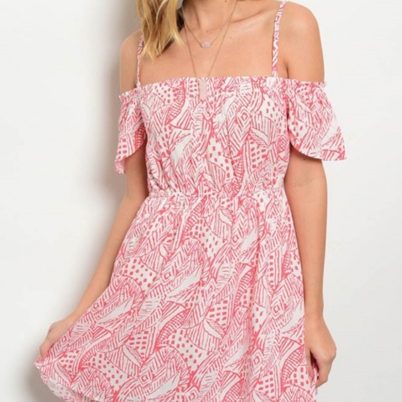 LAST 2 SMALL! Girly & Flirty CORAL CREAM DRESS - Picture 2 of 4